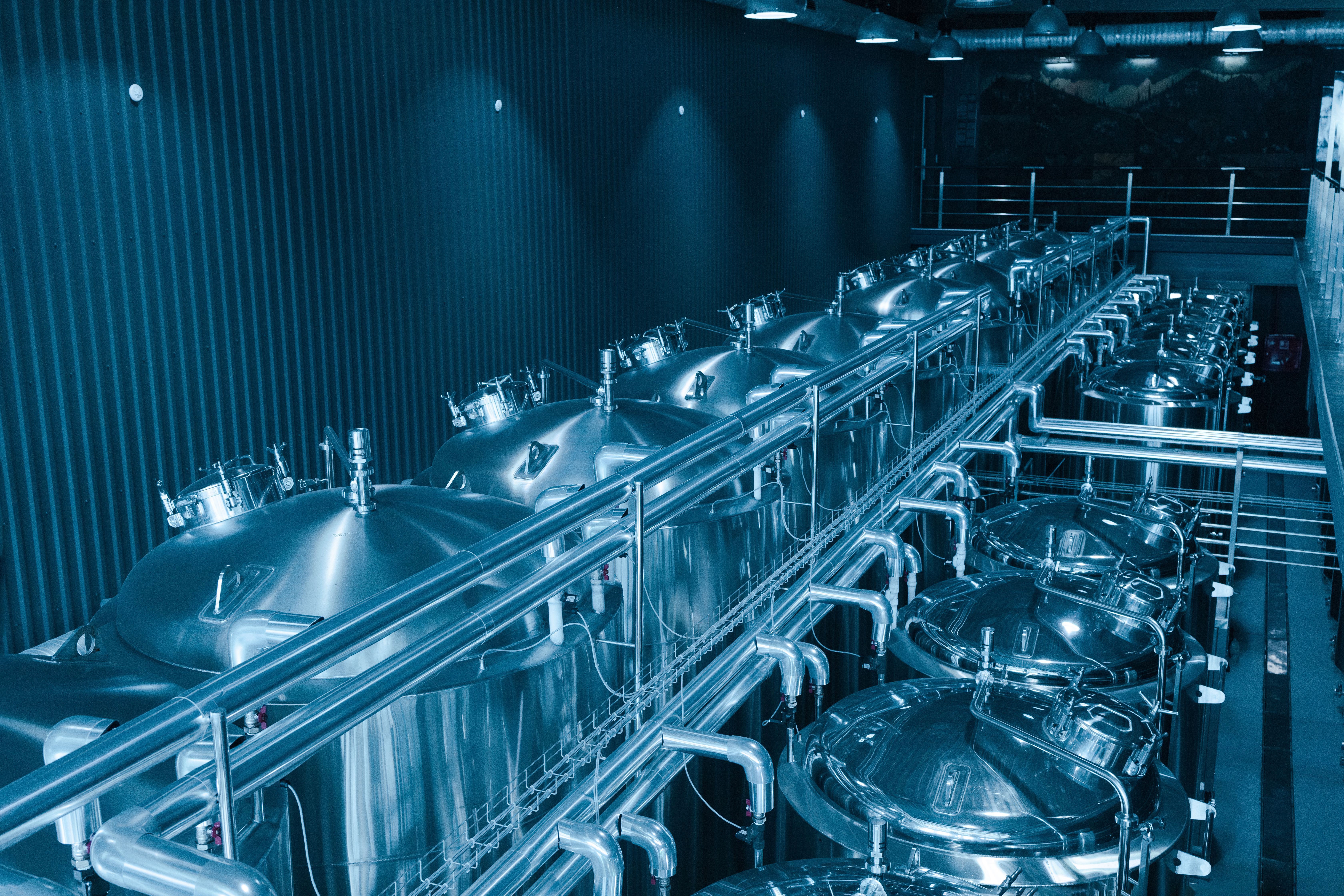 Move action plans forward in complex environments